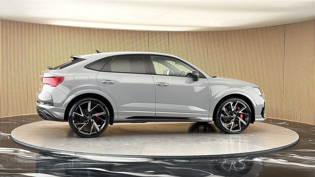 More views of Audi RS Q3