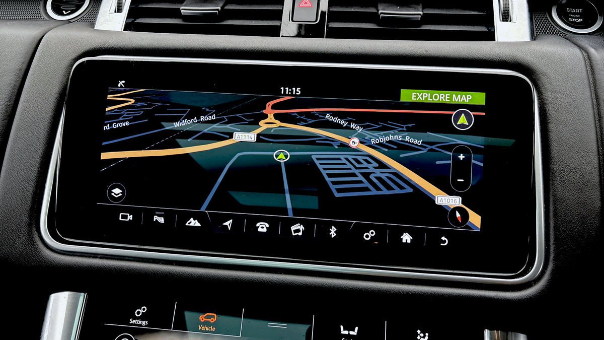 Land Rover Range Rover Sport Image 17