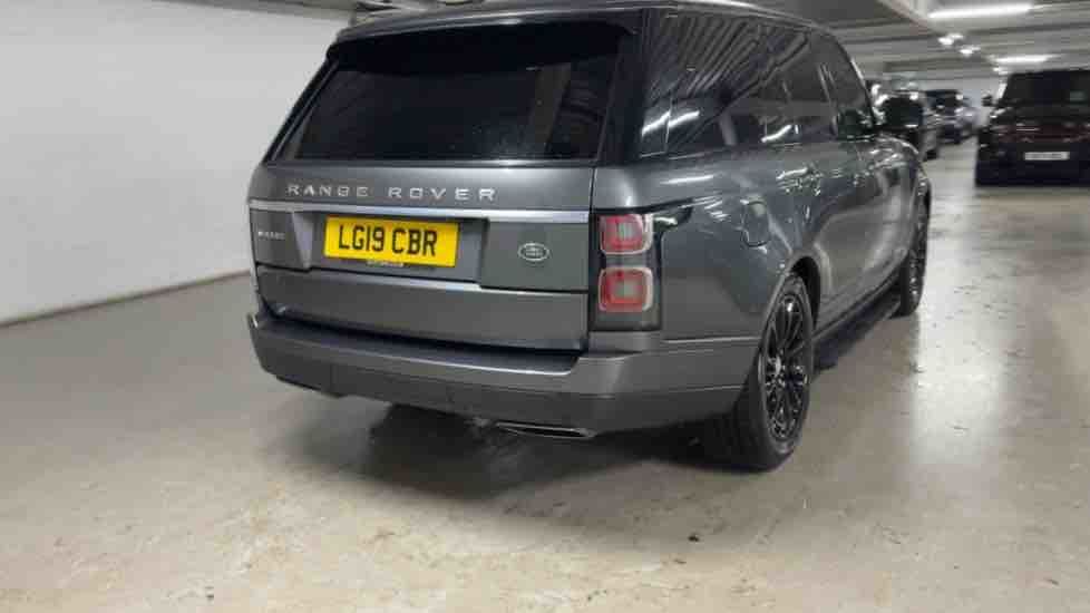 More views of Land Rover Range Rover