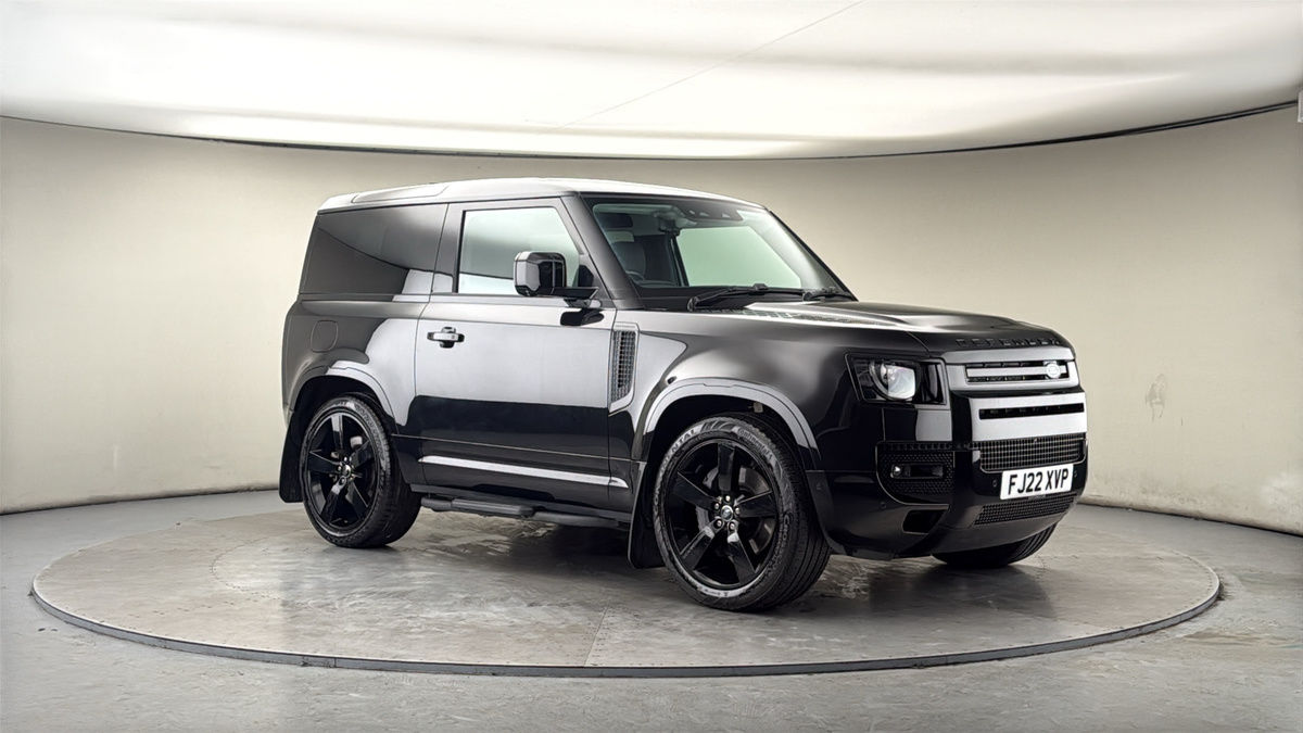 More views of Land Rover Defender 90