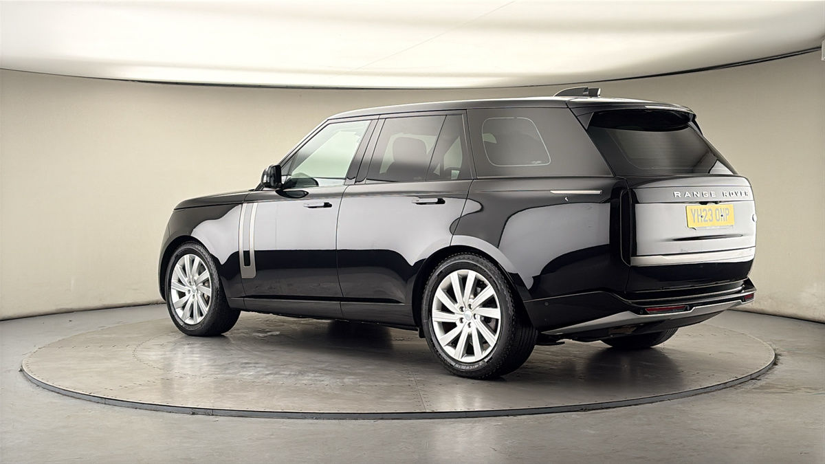 More views of Land Rover Range Rover