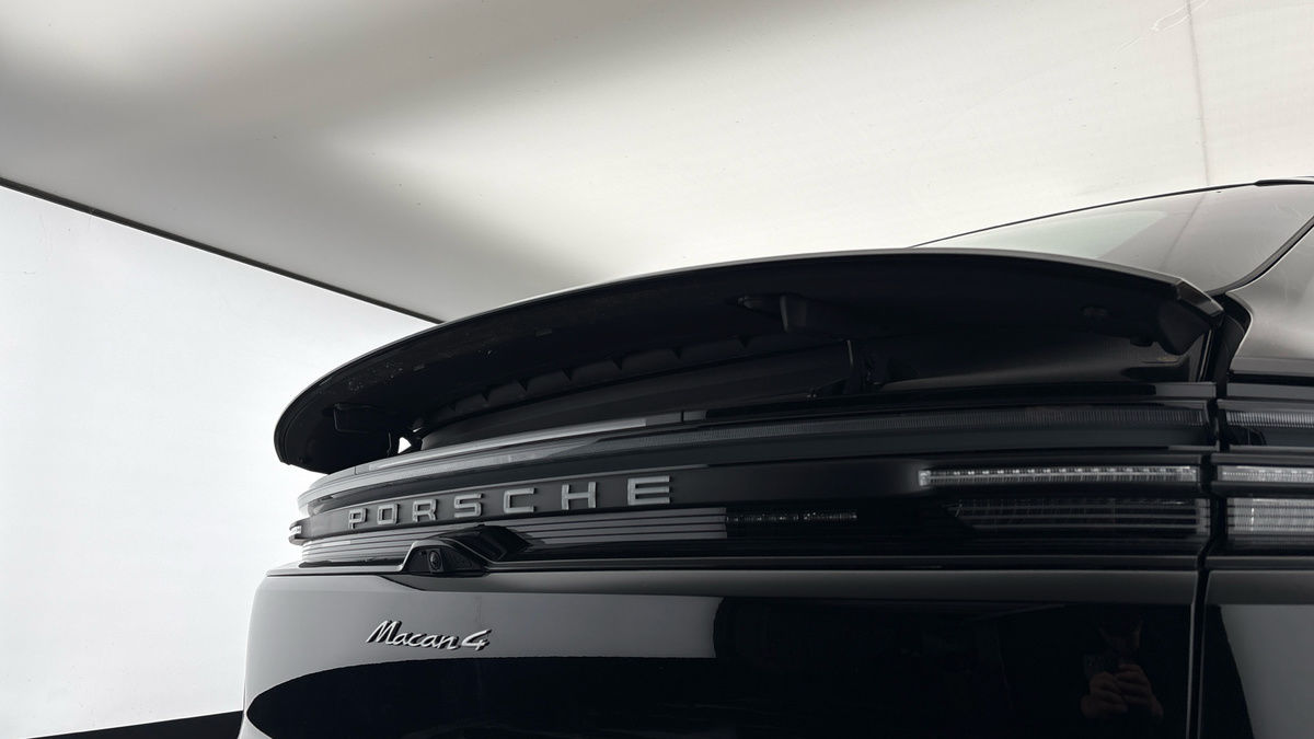 Porsche Macan Image 6