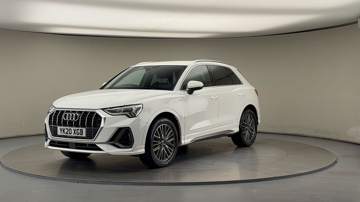 More views of Audi Q3