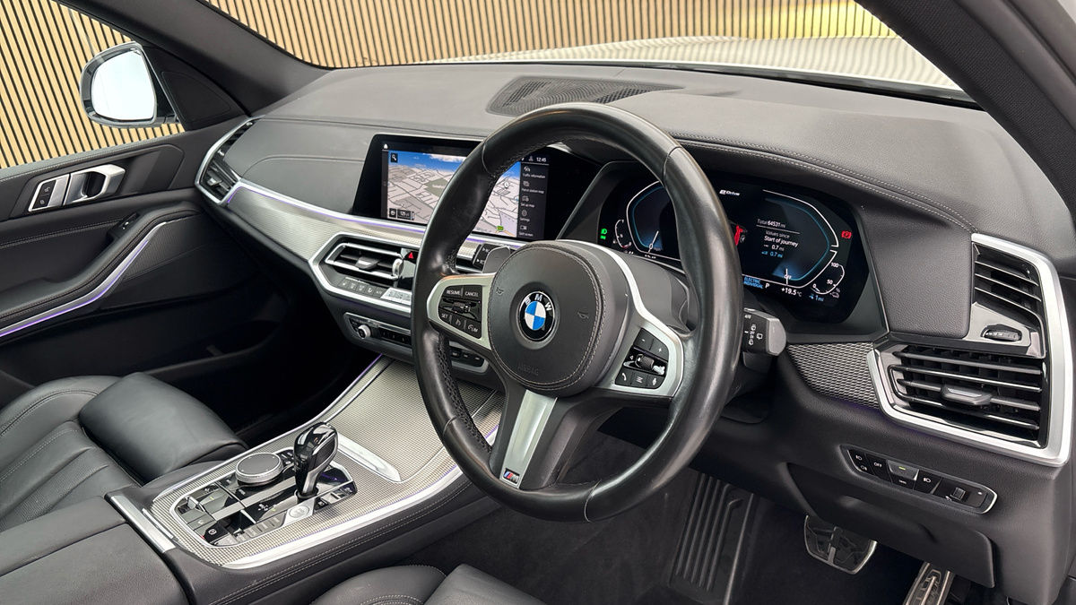 BMW X5 Image 5