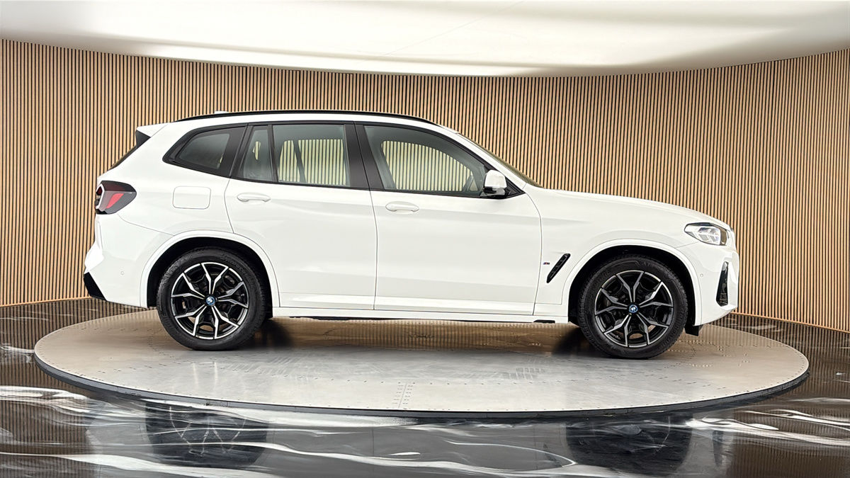 BMW X3 Image 16