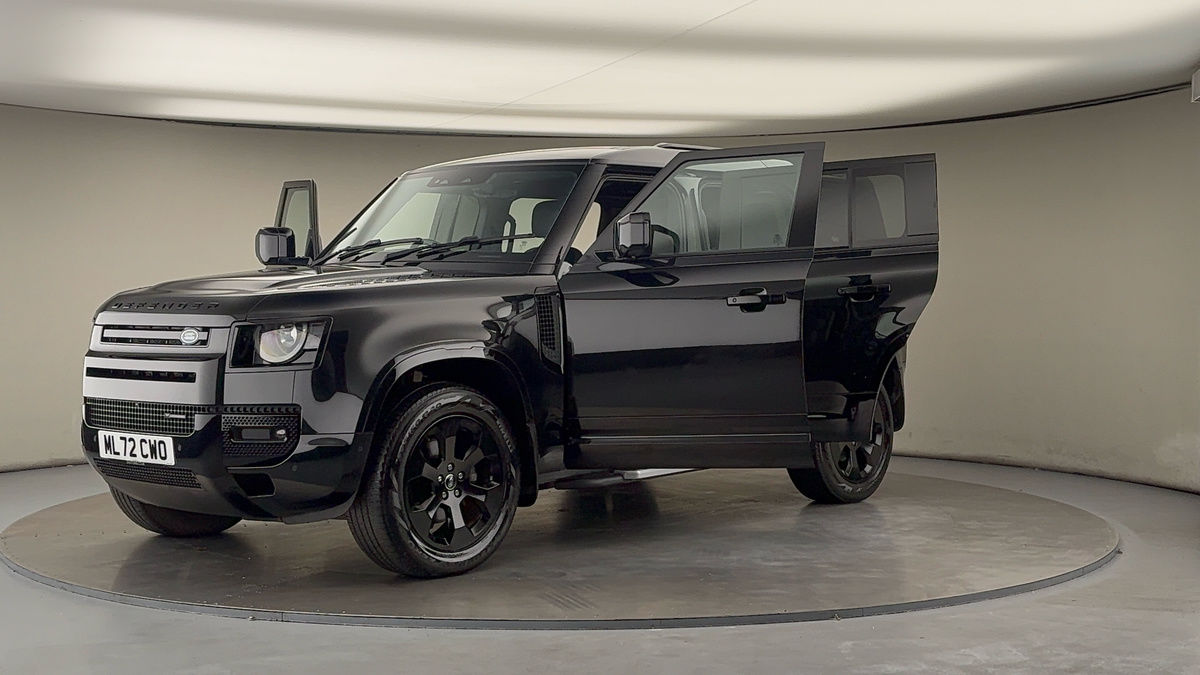 More views of Land Rover Defender 110