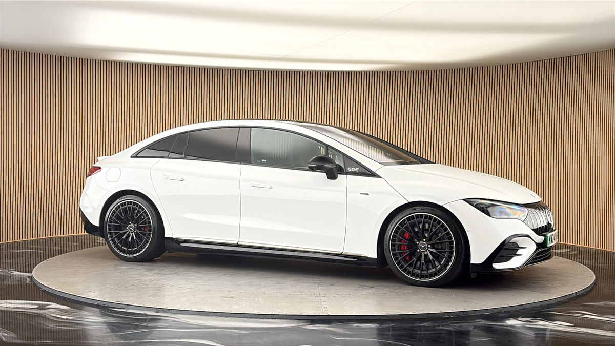 More views of Mercedes-Benz EQE