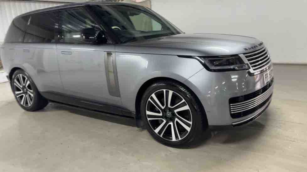 More views of Land Rover Range Rover