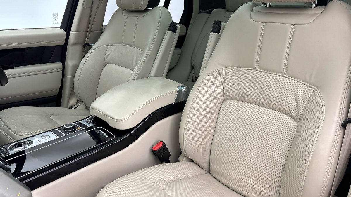 Land Rover Range Rover Image 7