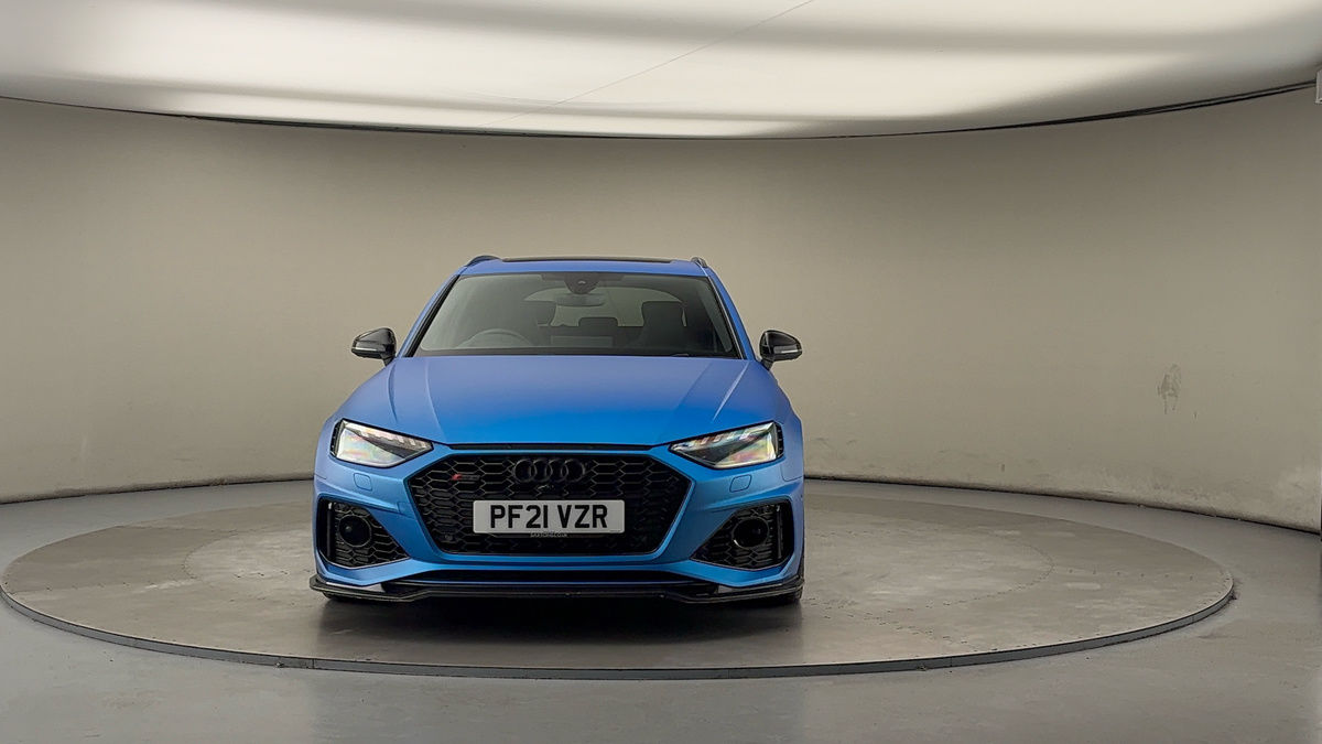 Audi RS4 Avant Image 3