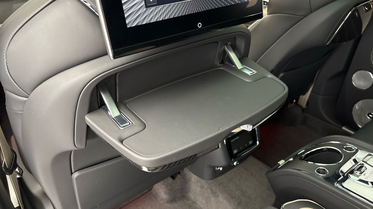 Bentley Bentayga Image 62
