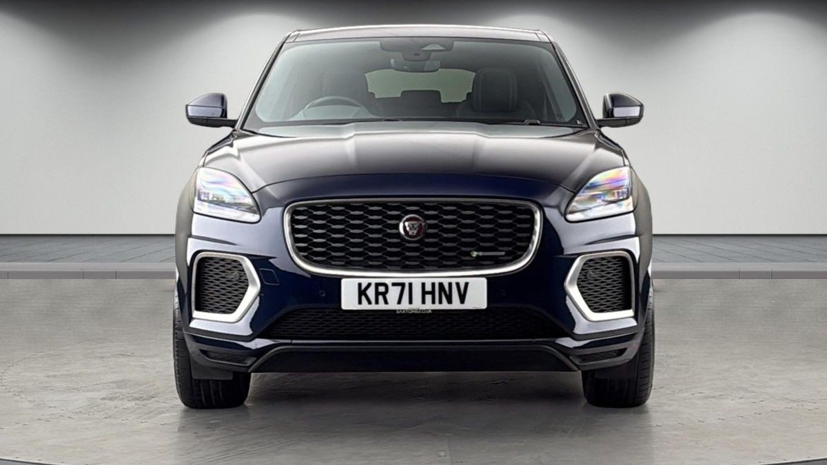 Jaguar E-PACE Image 3