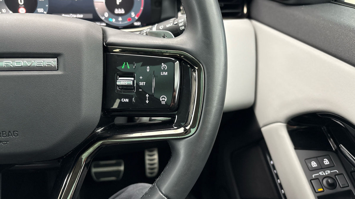 Land Rover Range Rover Evoque Image 14