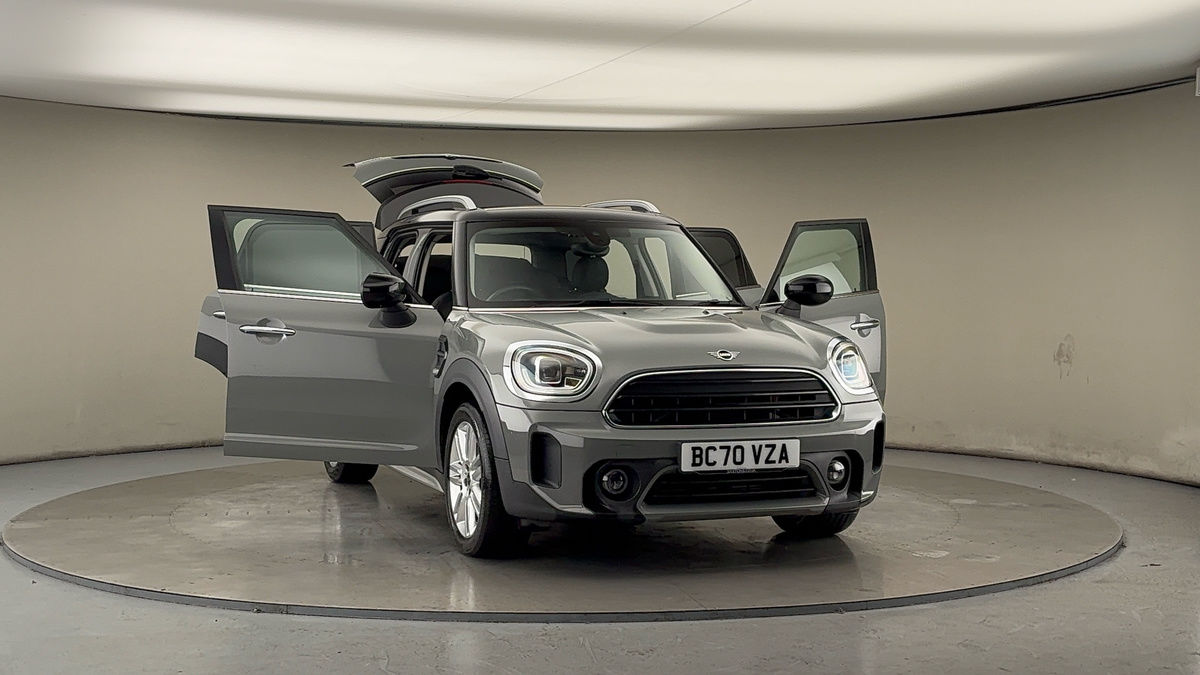 More views of MINI Countryman