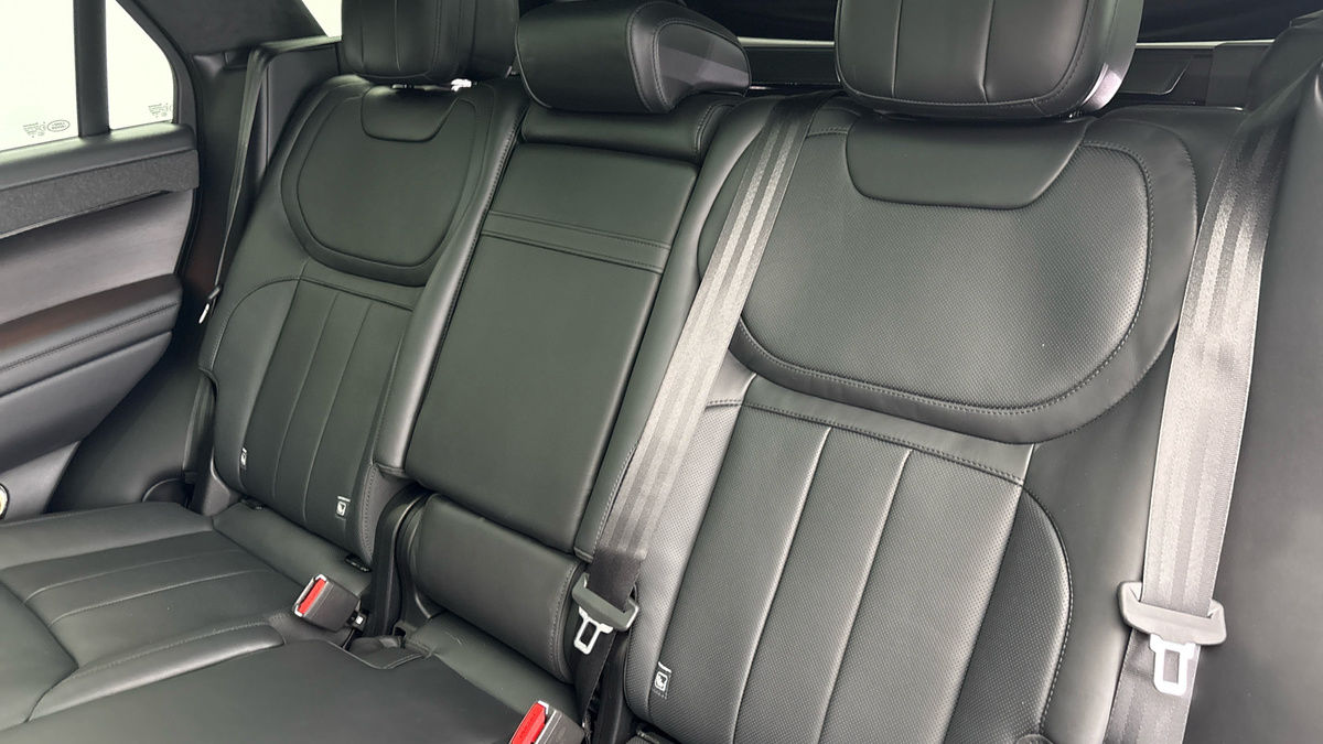Land Rover Range Rover Sport Image 8
