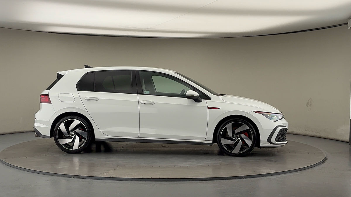 More views of Volkswagen Golf