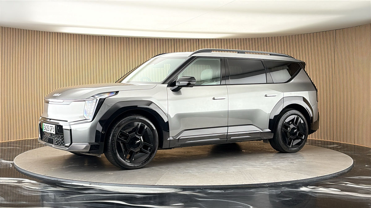 More views of Kia EV9