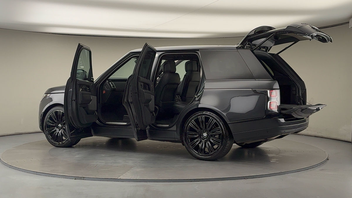 More views of Land Rover Range Rover