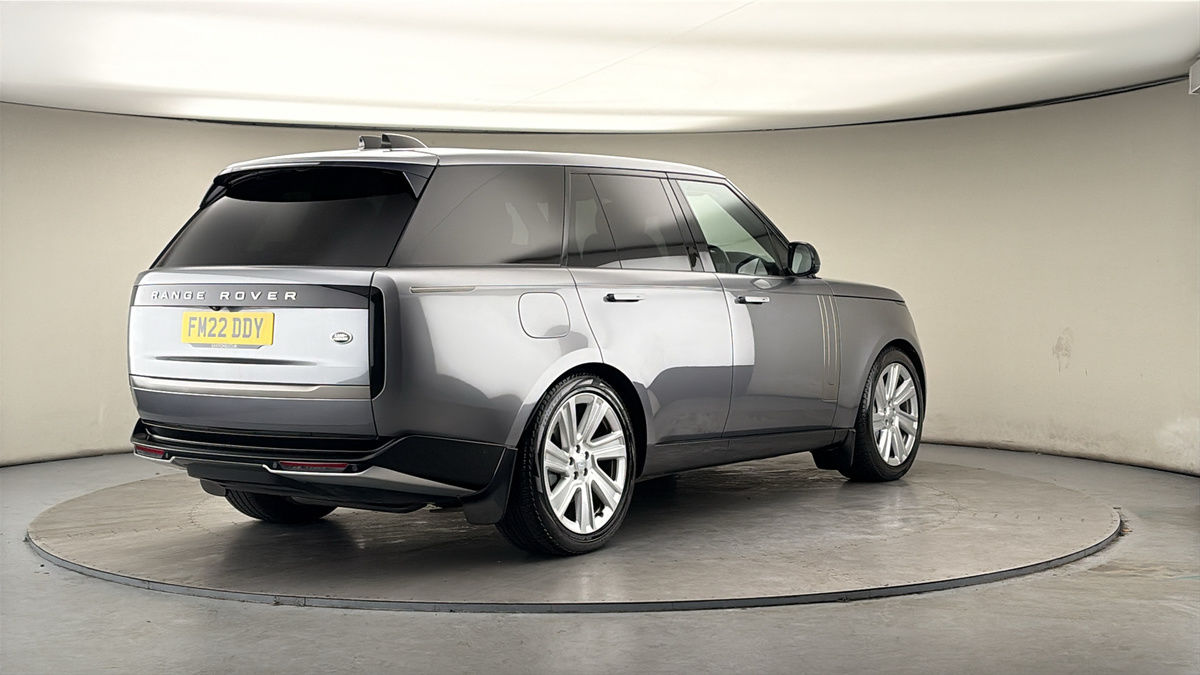 More views of Land Rover Range Rover