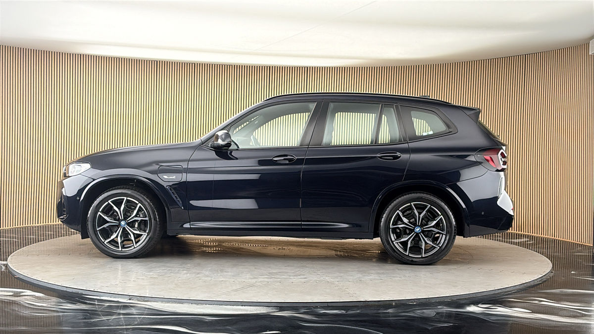 More views of BMW X3
