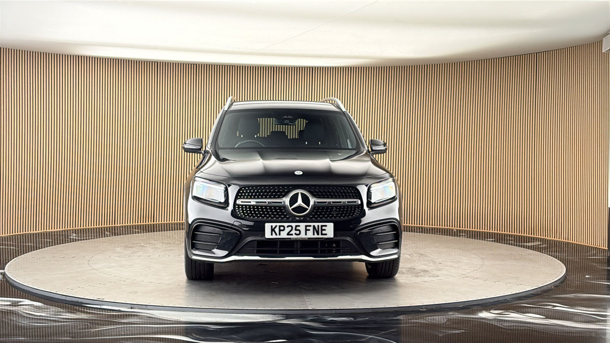 More views of Mercedes-Benz GLB