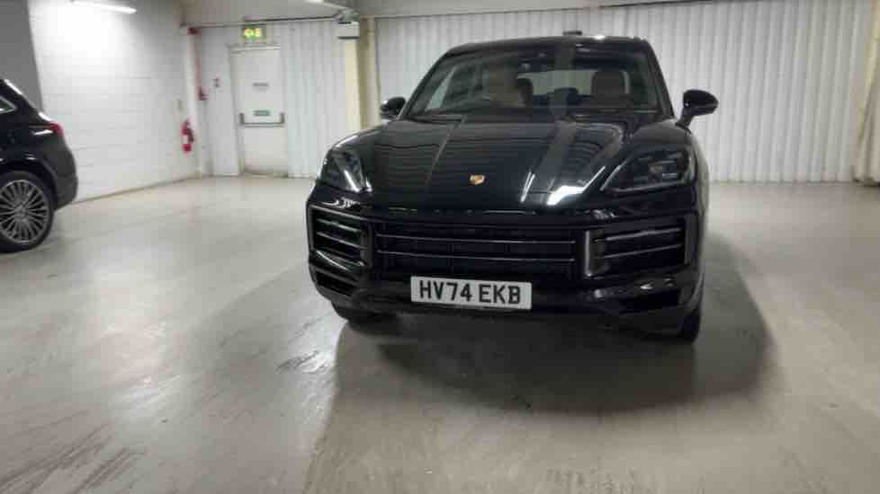 More views of Porsche Cayenne