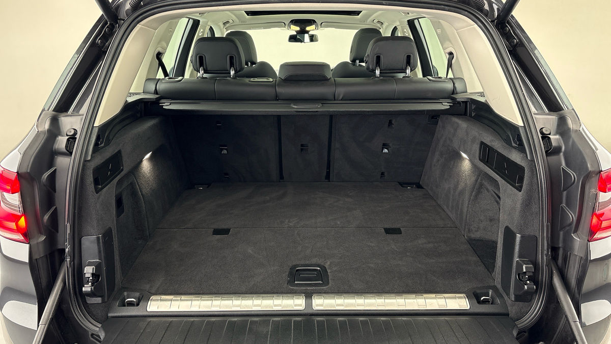 BMW X5 Image 11