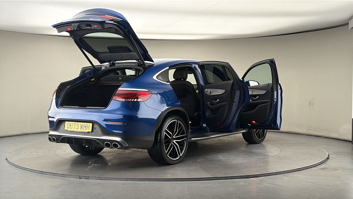 More views of Mercedes-Benz GLC