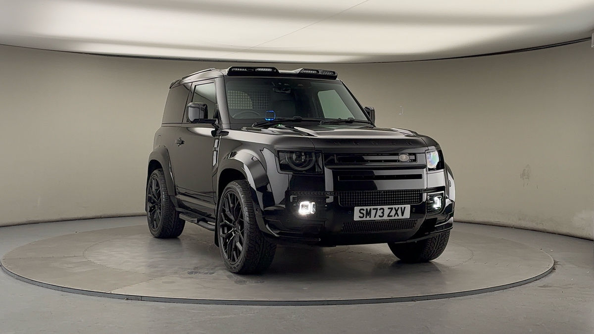 More views of Land Rover Defender 90