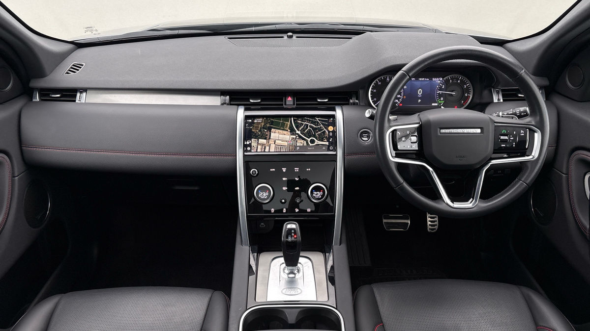 Land Rover Discovery Sport Image 12