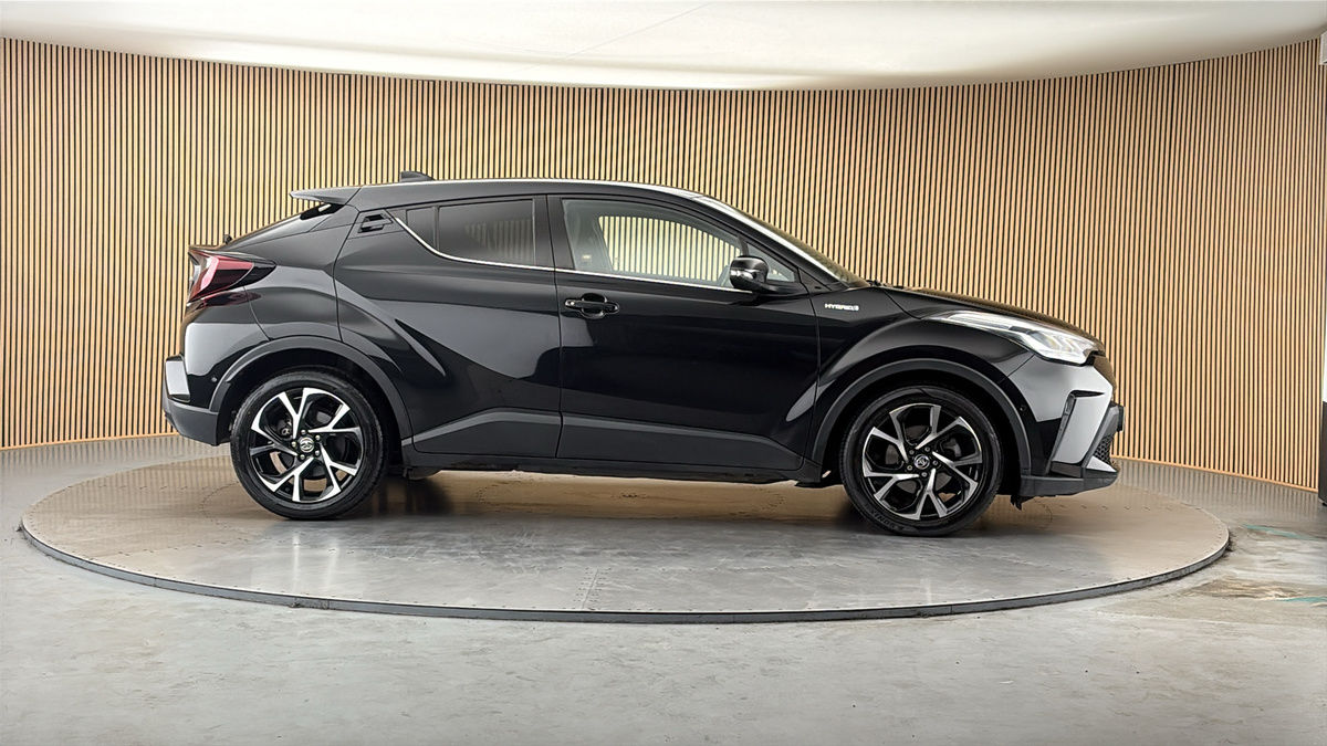 More views of Toyota C-HR