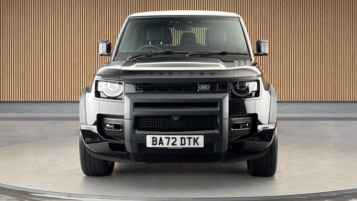 Land Rover Defender 90 Image 3