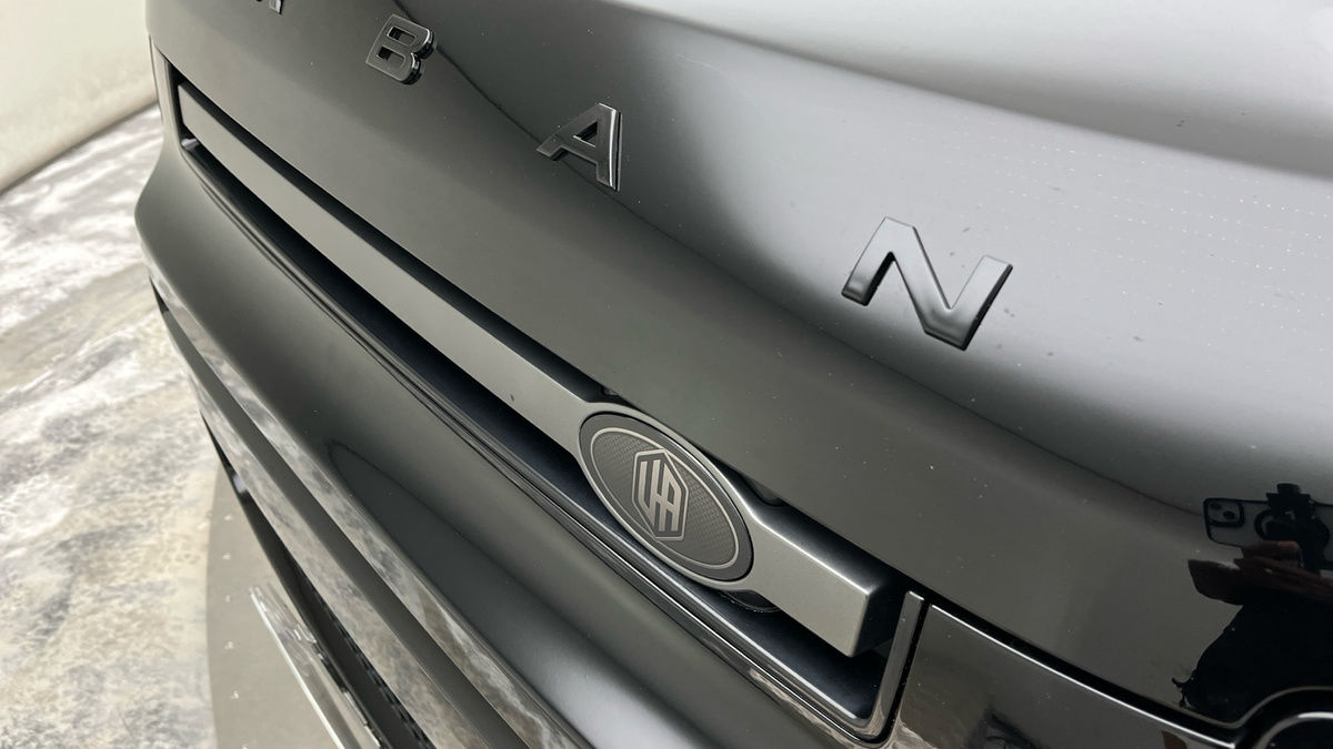 Land Rover Defender 110 Urban Image 47