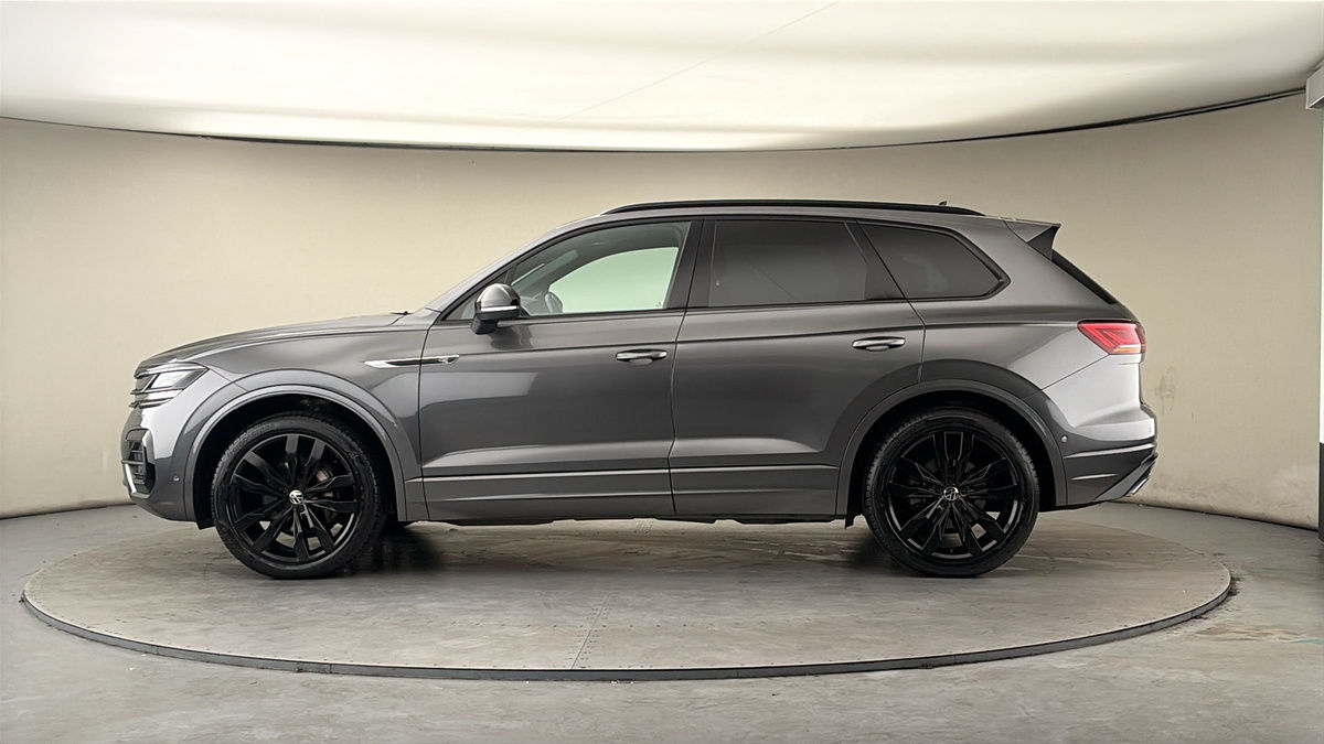 Volkswagen Touareg Image 15