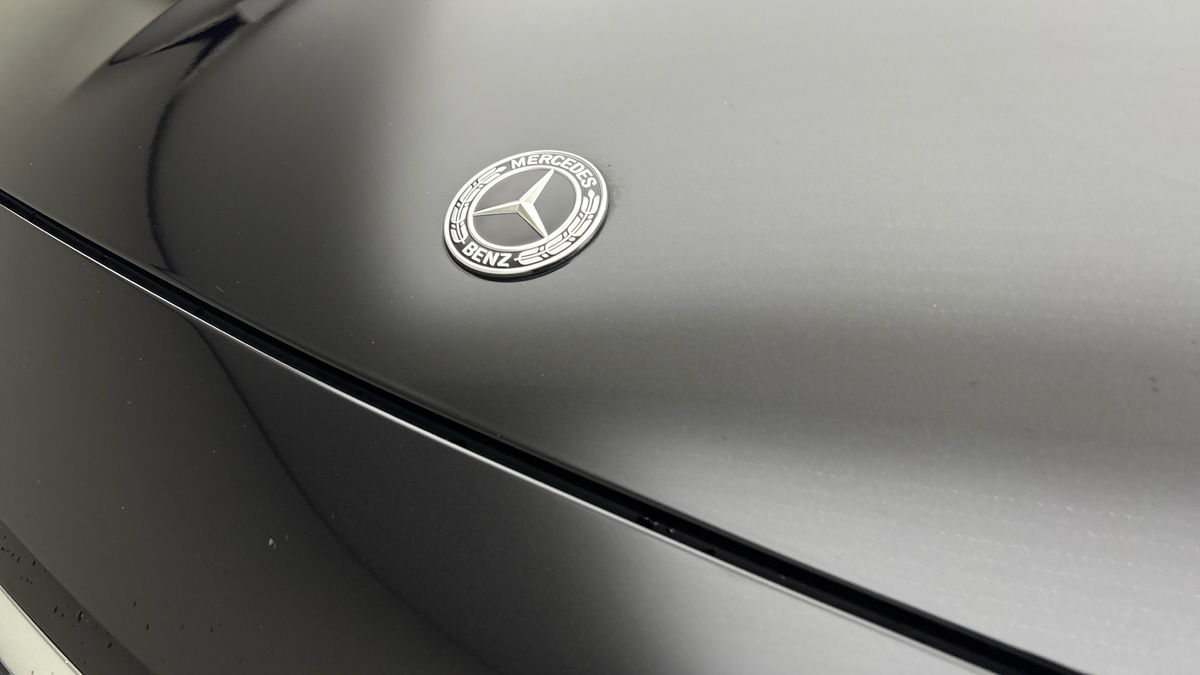 Mercedes-Benz E Class Image 24