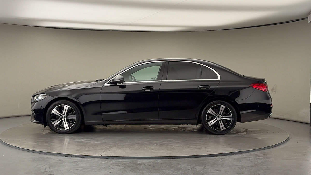 Mercedes-Benz C Class Image 15