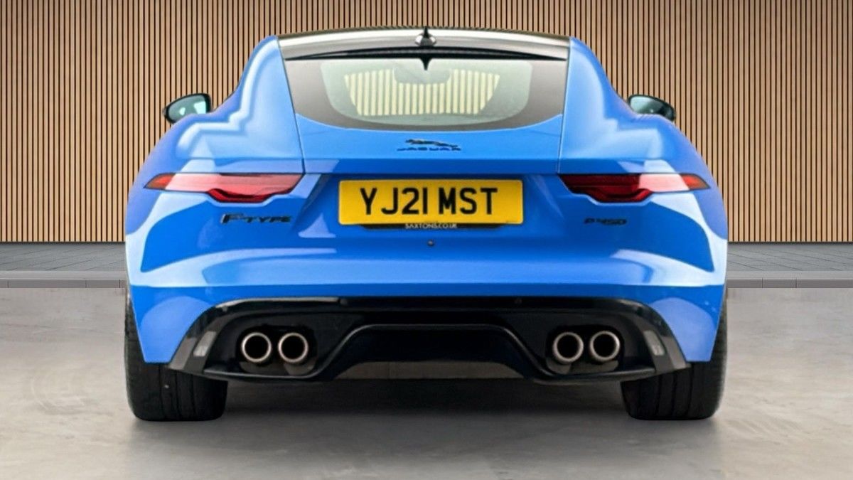Jaguar F-Type Image 4