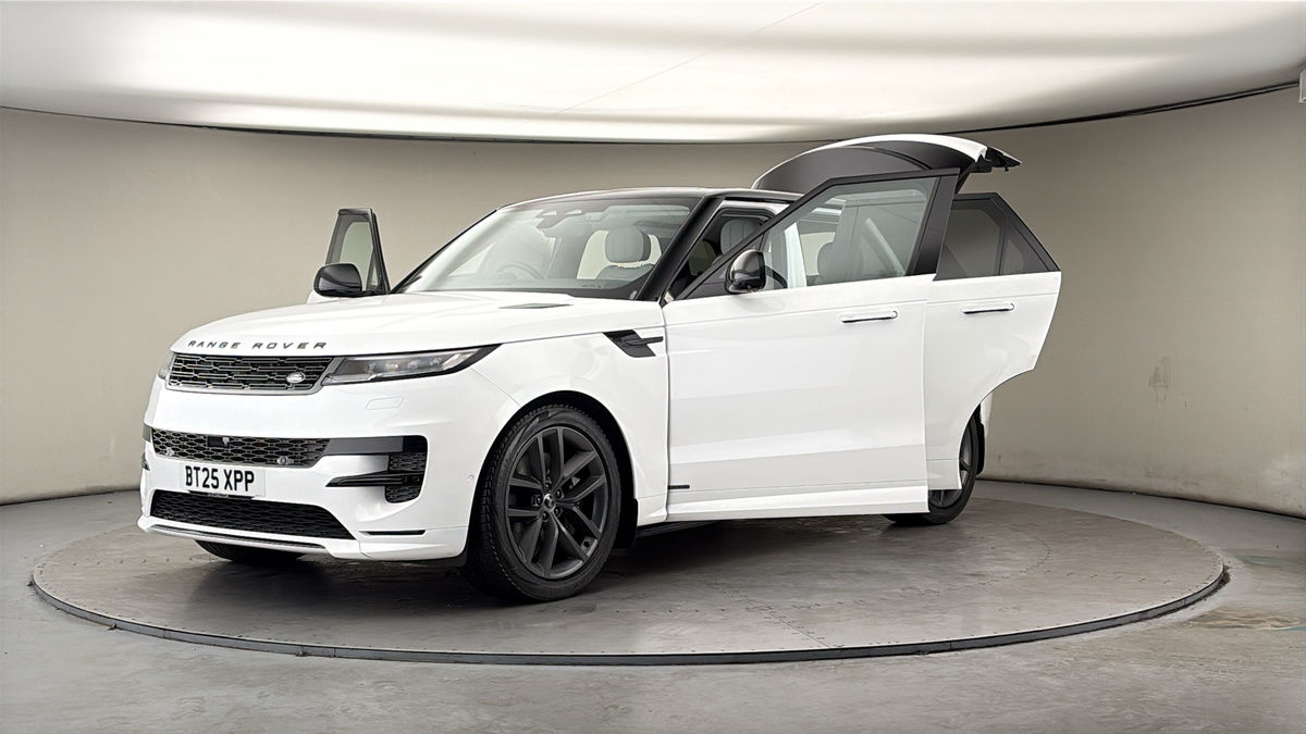 More views of Land Rover Range Rover Sport