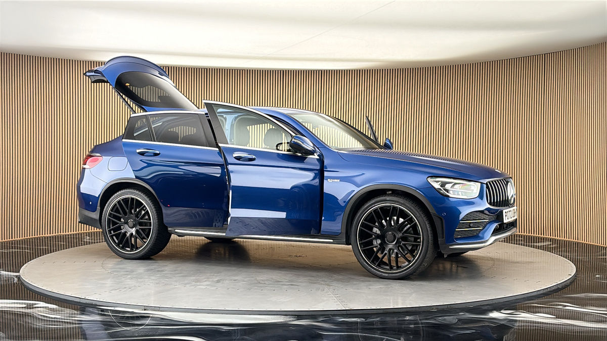 More views of Mercedes-Benz GLC