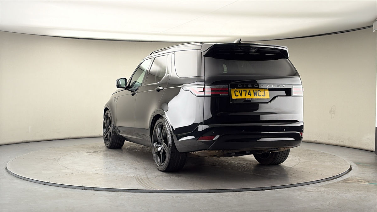 More views of Land Rover Discovery