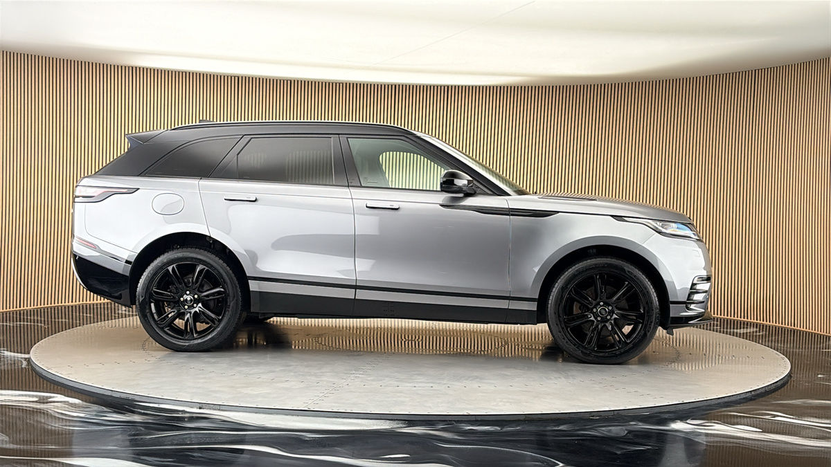 More views of Land Rover Range Rover Velar
