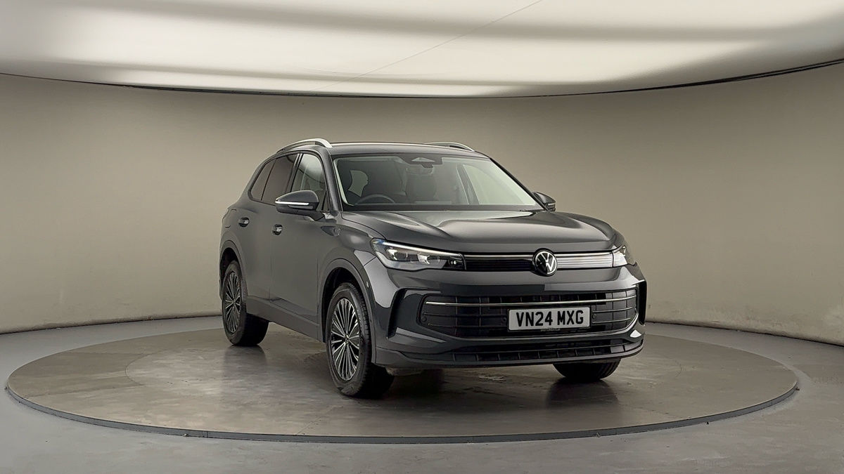 More views of Volkswagen Tiguan