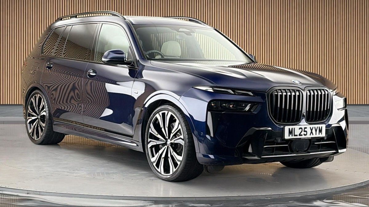 2025 BMW X7