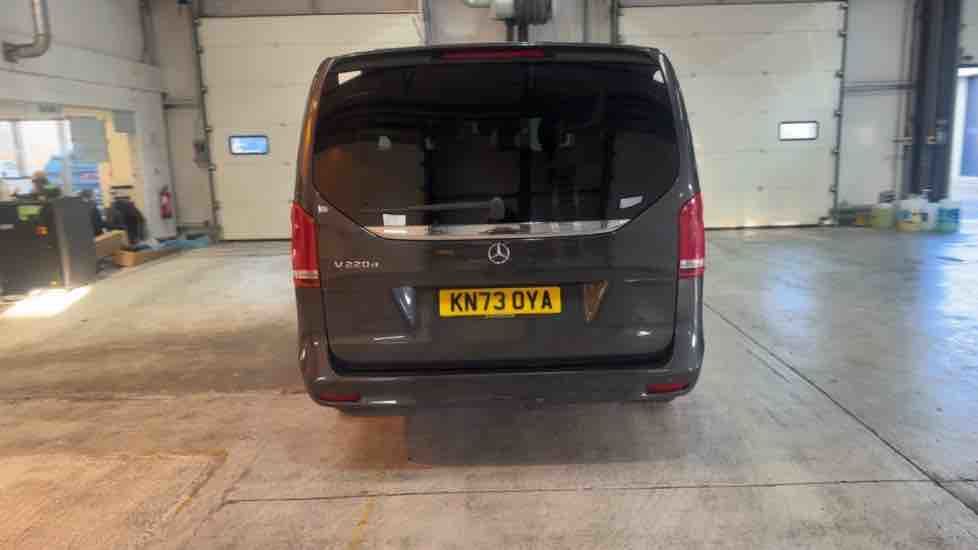More views of Mercedes-Benz V Class