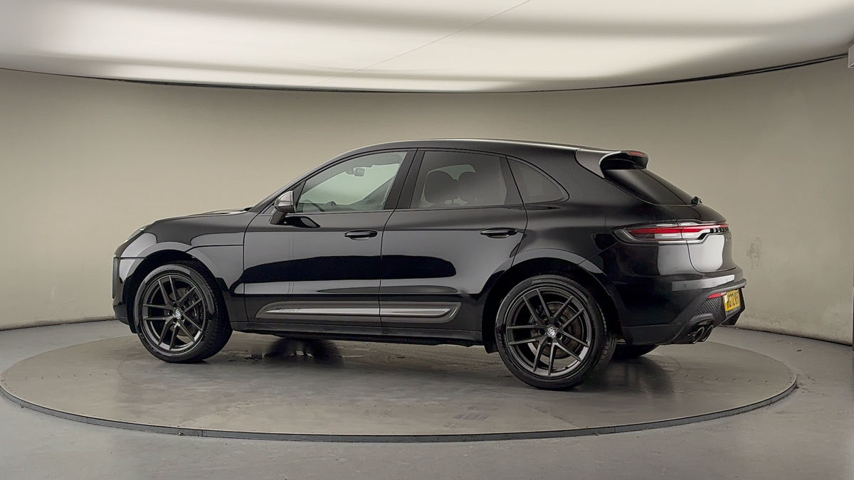 More views of Porsche Macan