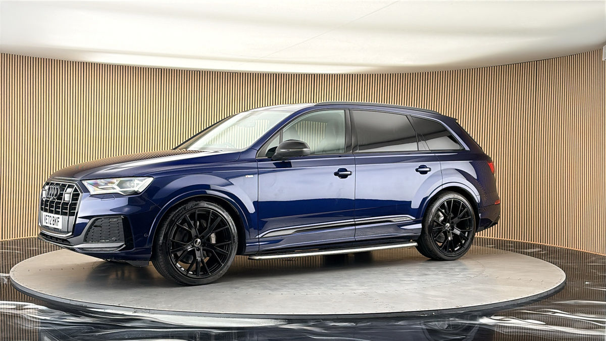 More views of Audi Q7