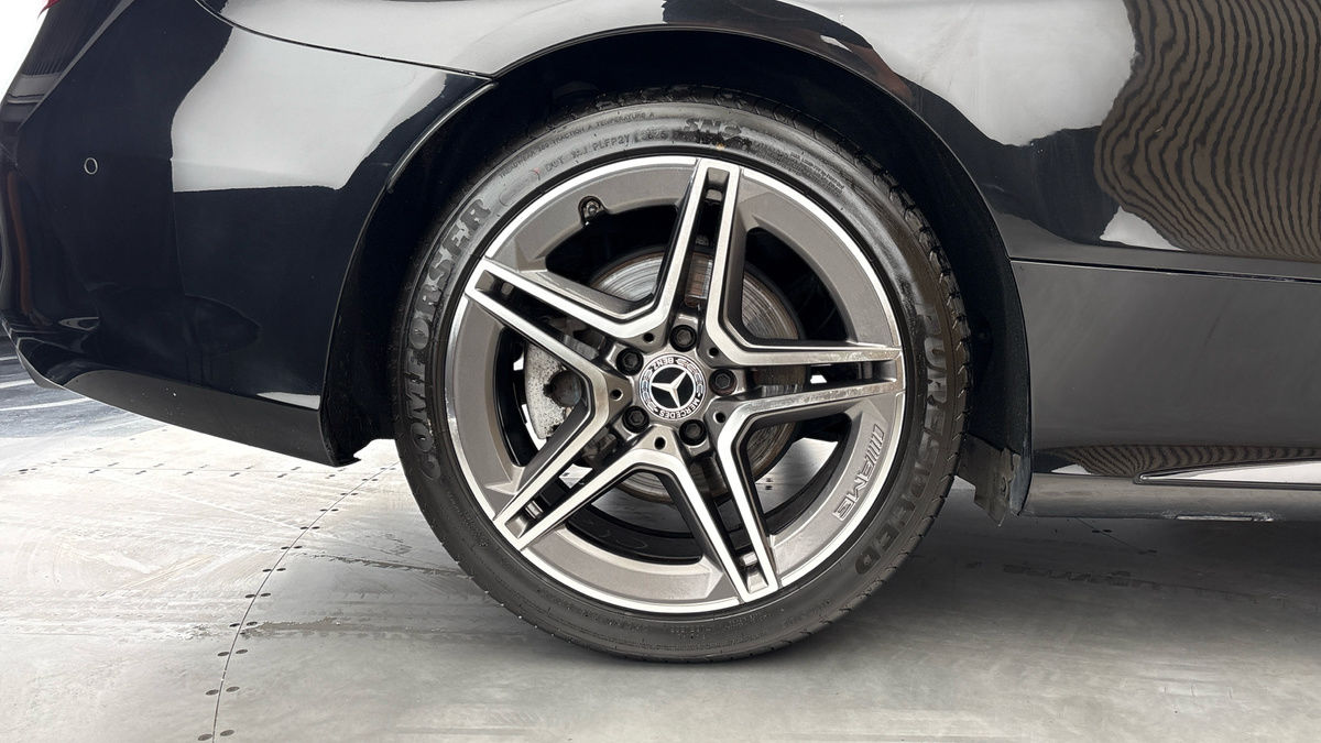 Mercedes-Benz C Class Image 10