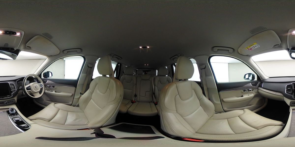 More views of Volvo XC90