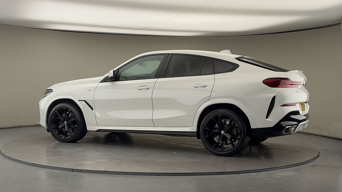 More views of BMW X6