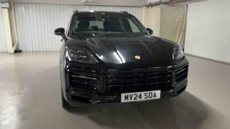 More views of Porsche Cayenne